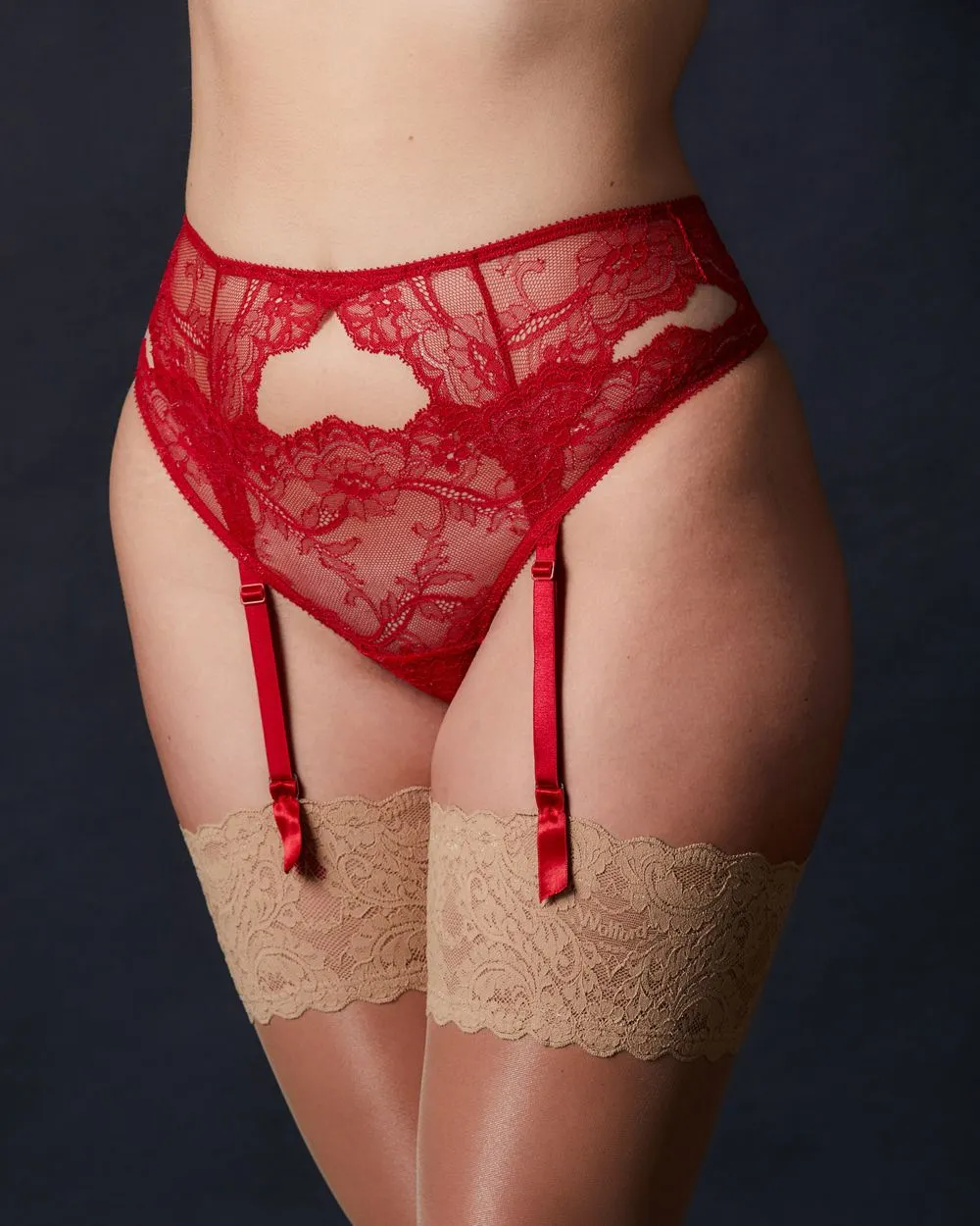 Anais Suspender Belt