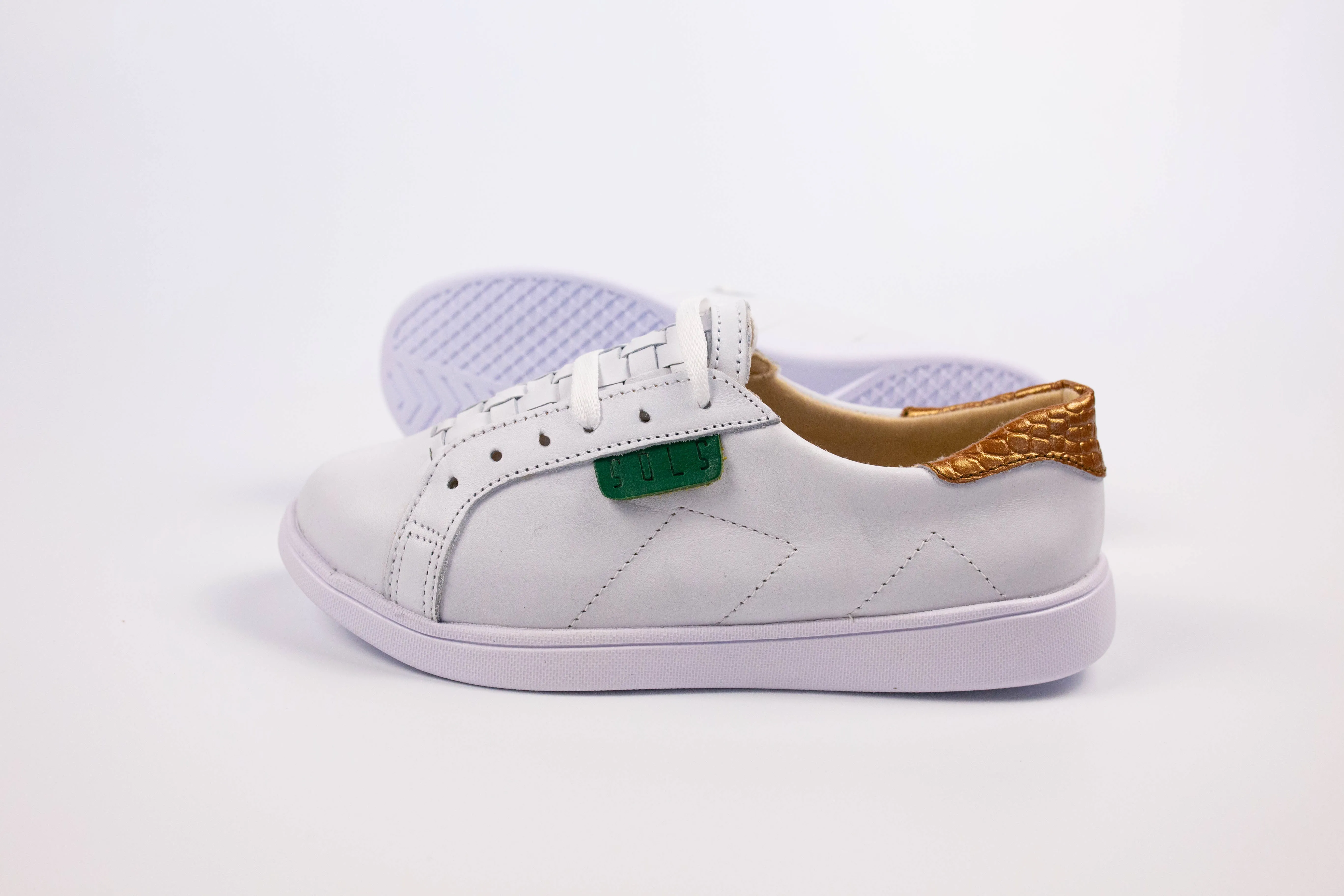 Bety Tennis Shoes (White)