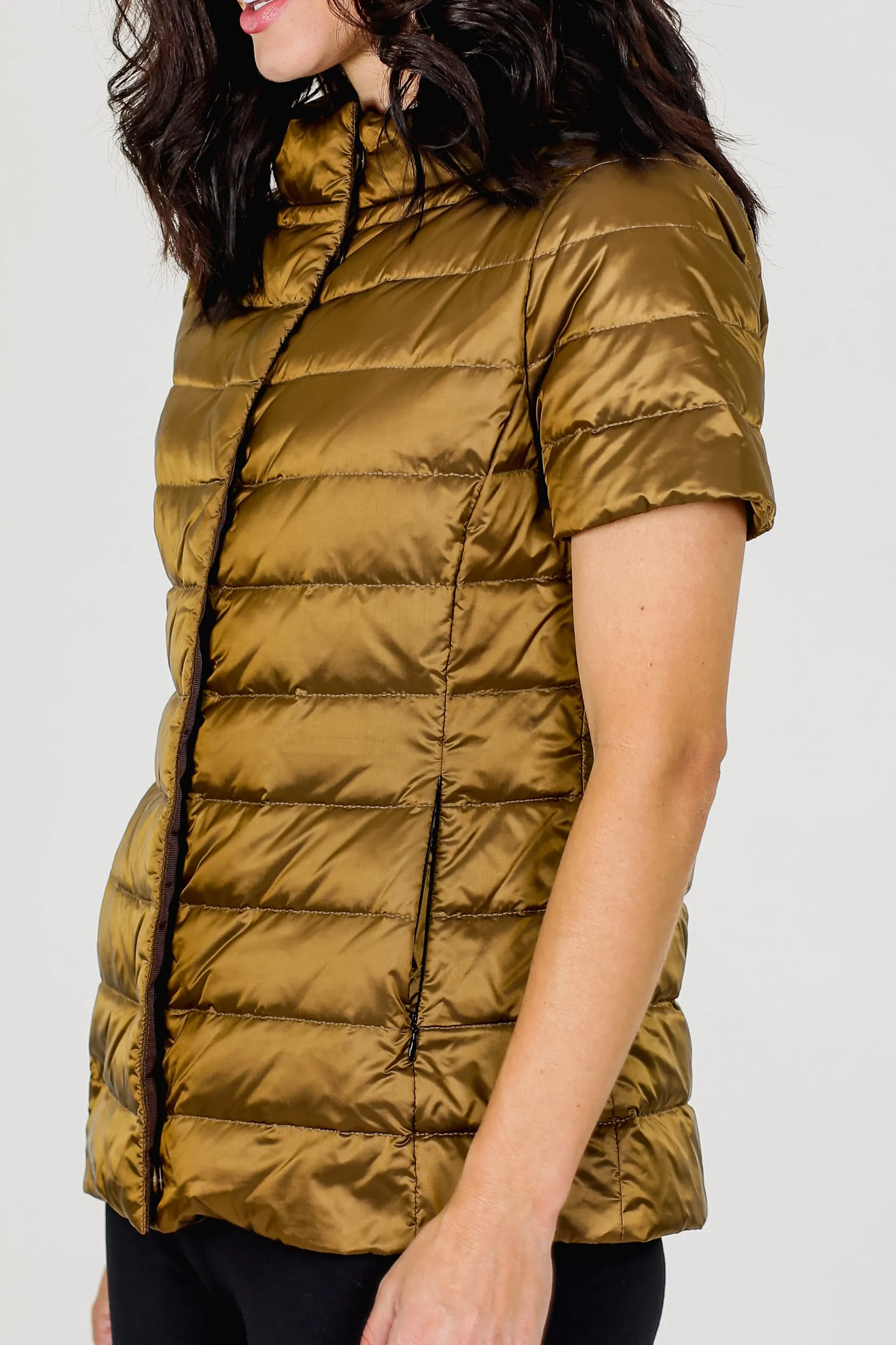 Chalet Short Sleeve Down Jacket