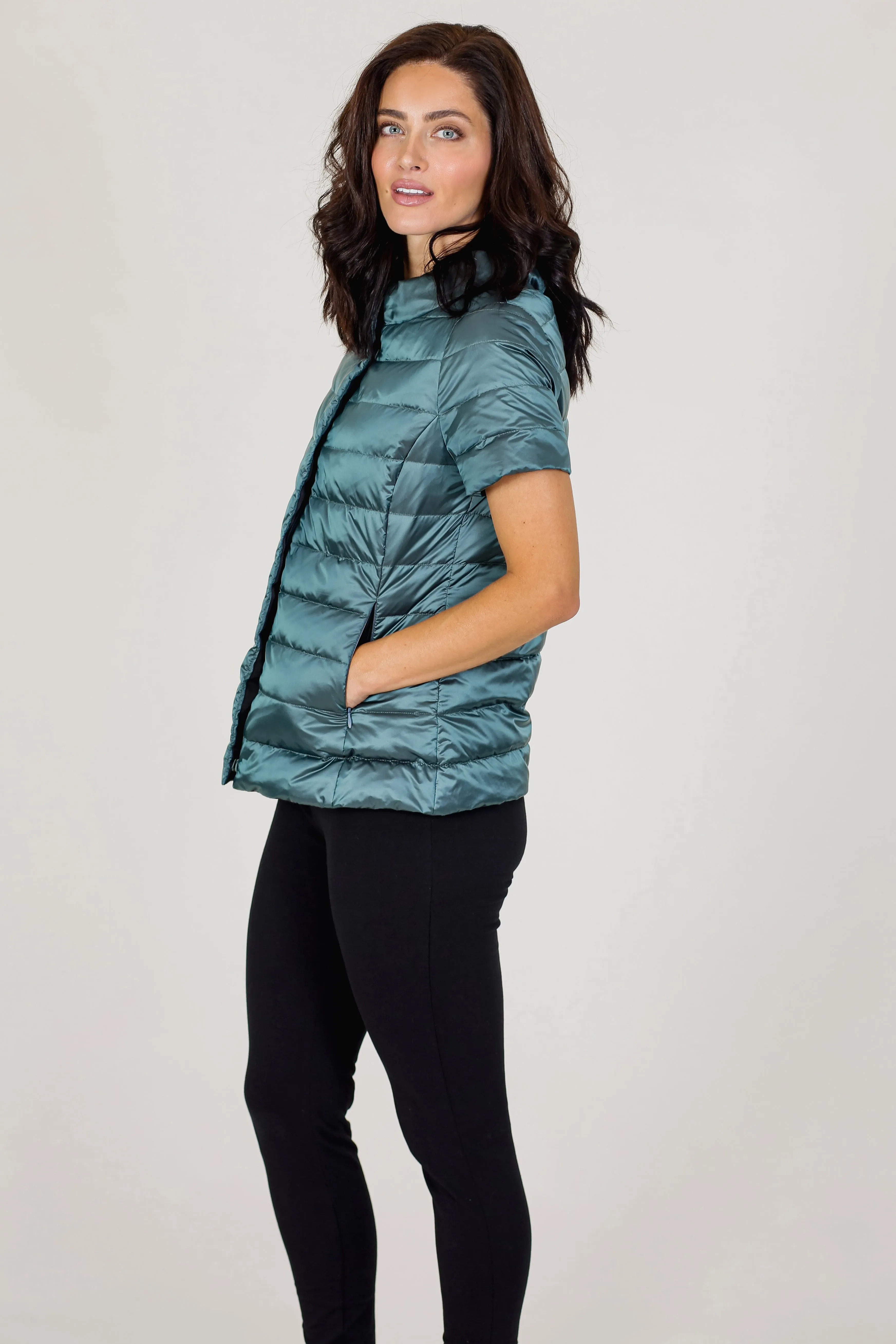 Chalet Short Sleeve Down Jacket