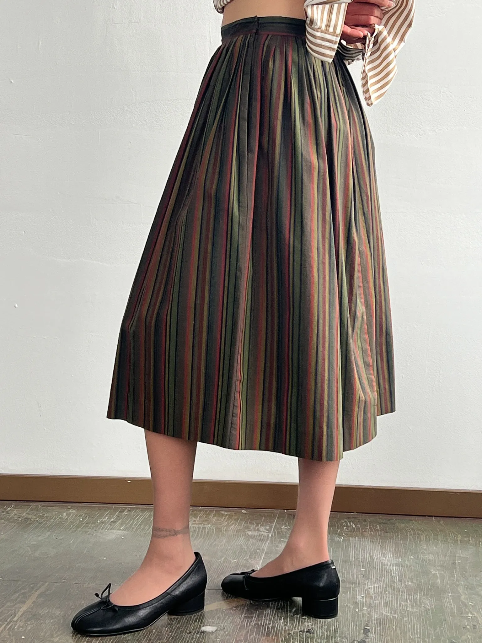 Dark Neutrals Cotton Stripe Skirt (S)