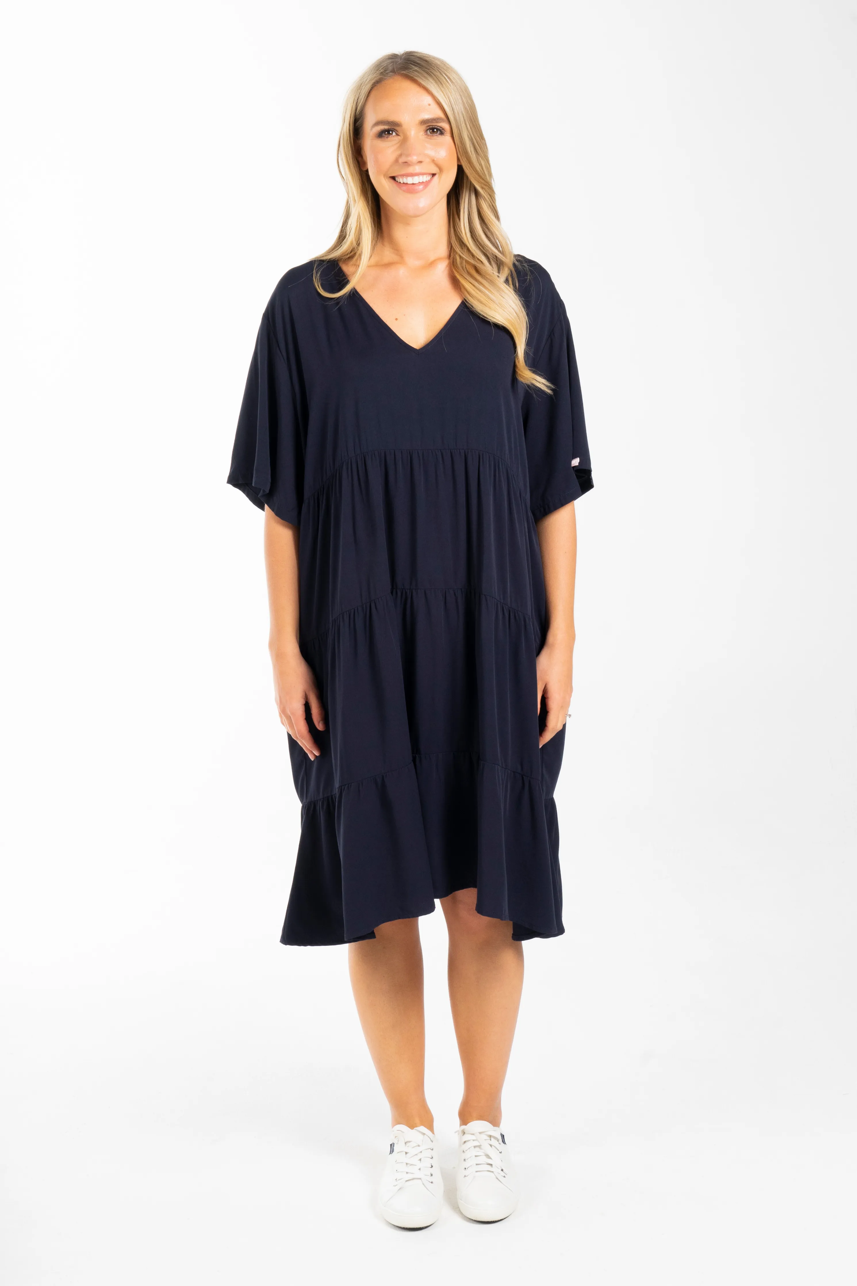 FINAL SALE Chic Dress in Navy