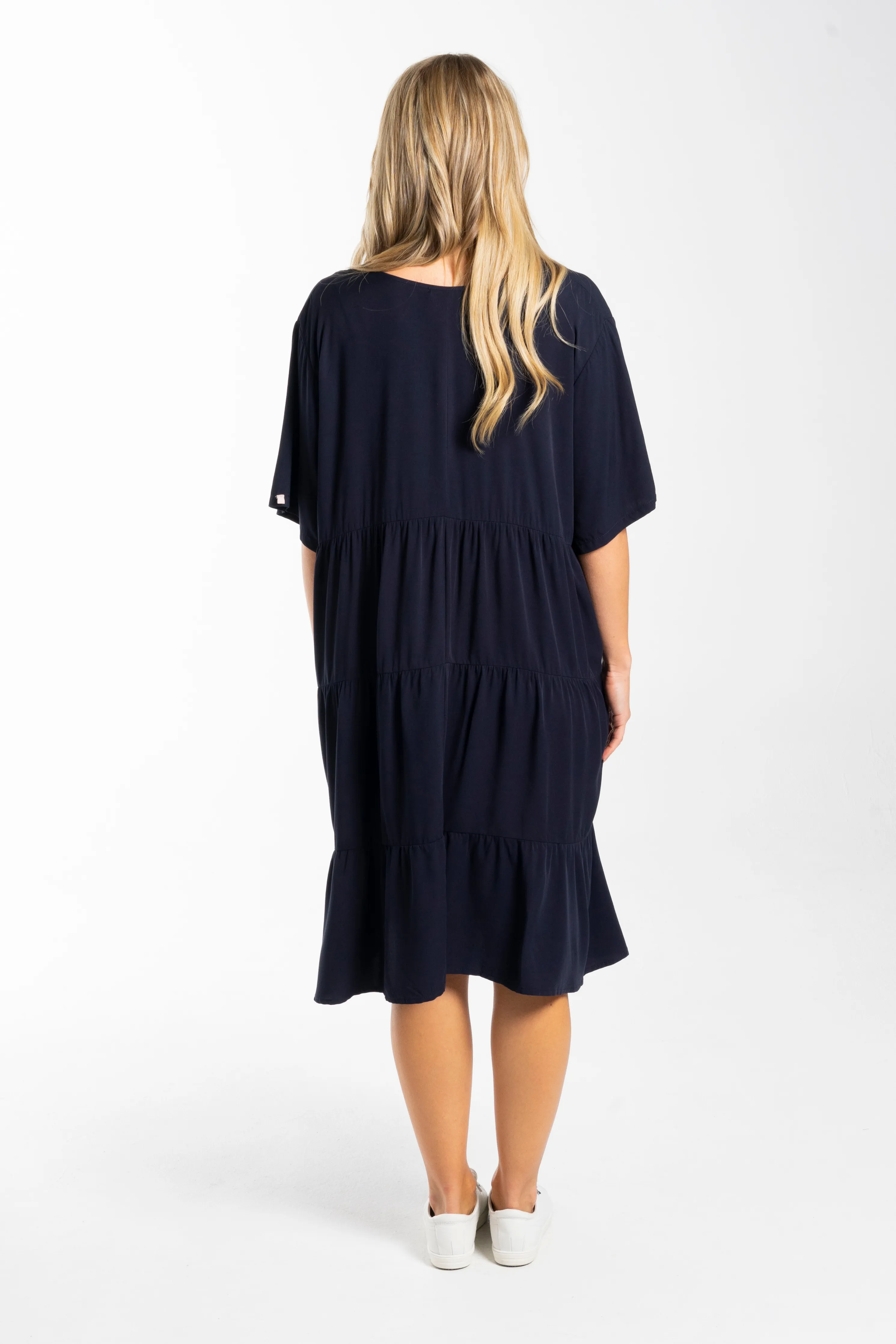 FINAL SALE Chic Dress in Navy