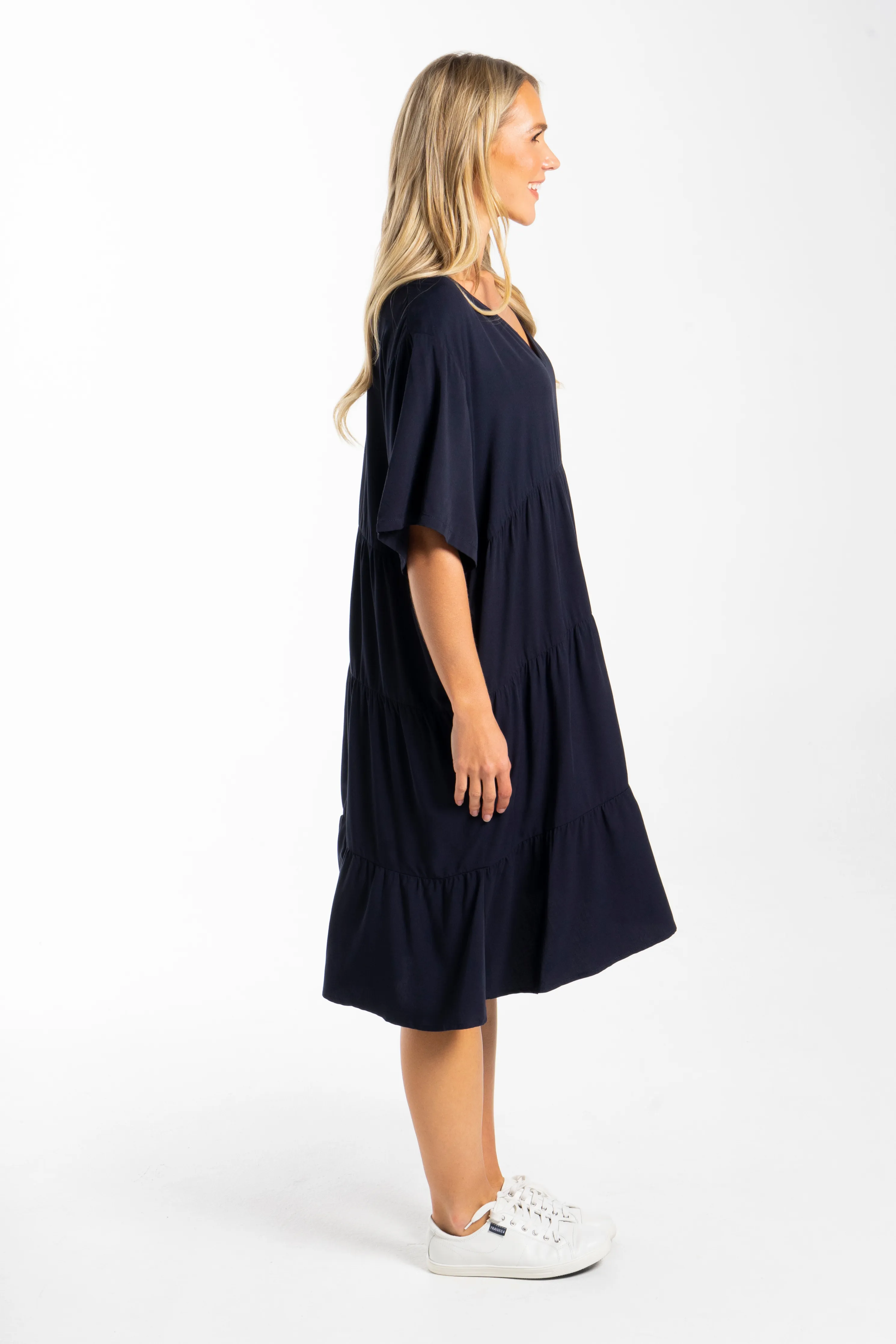 FINAL SALE Chic Dress in Navy