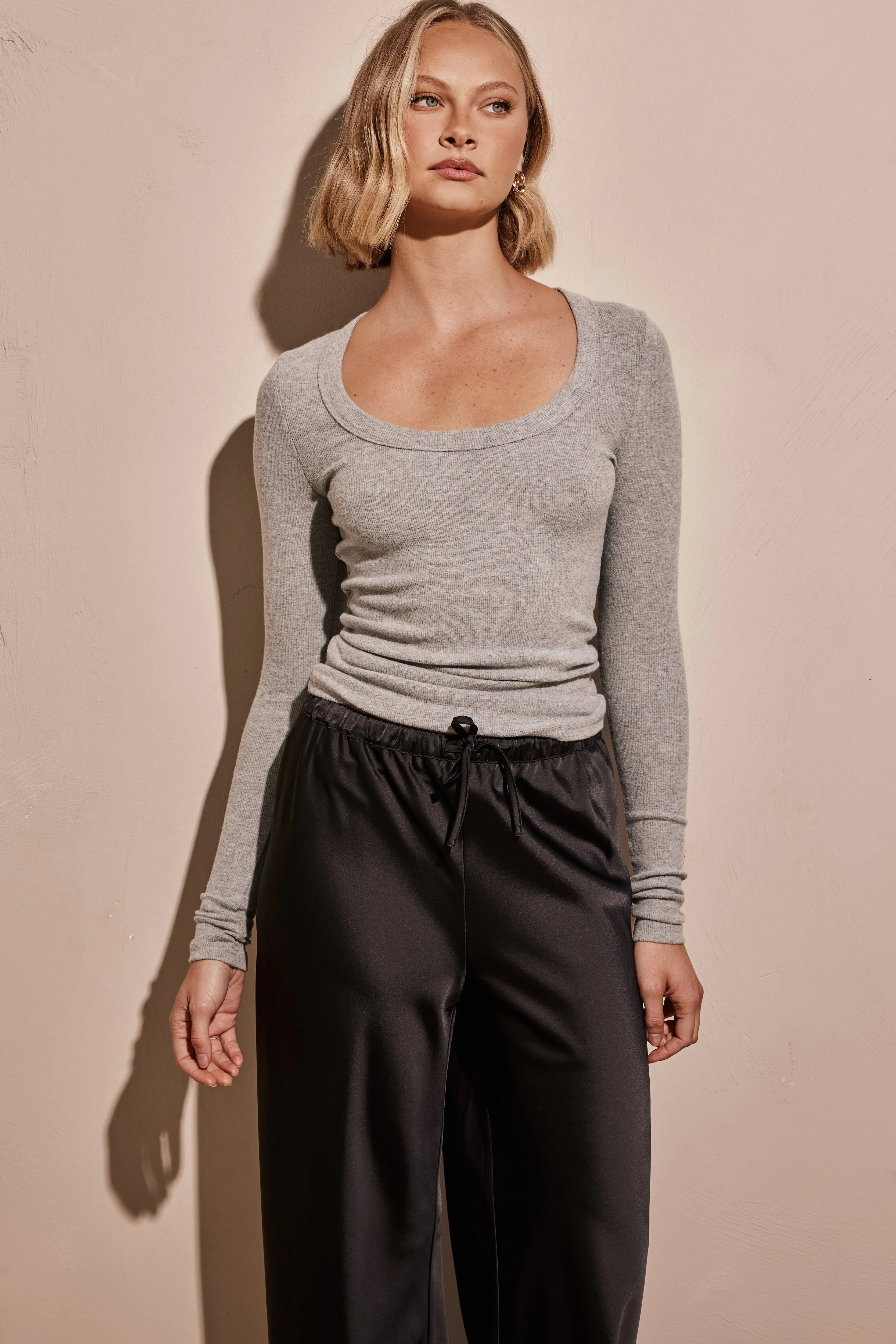 Harlan Ribbed Top (Grey)