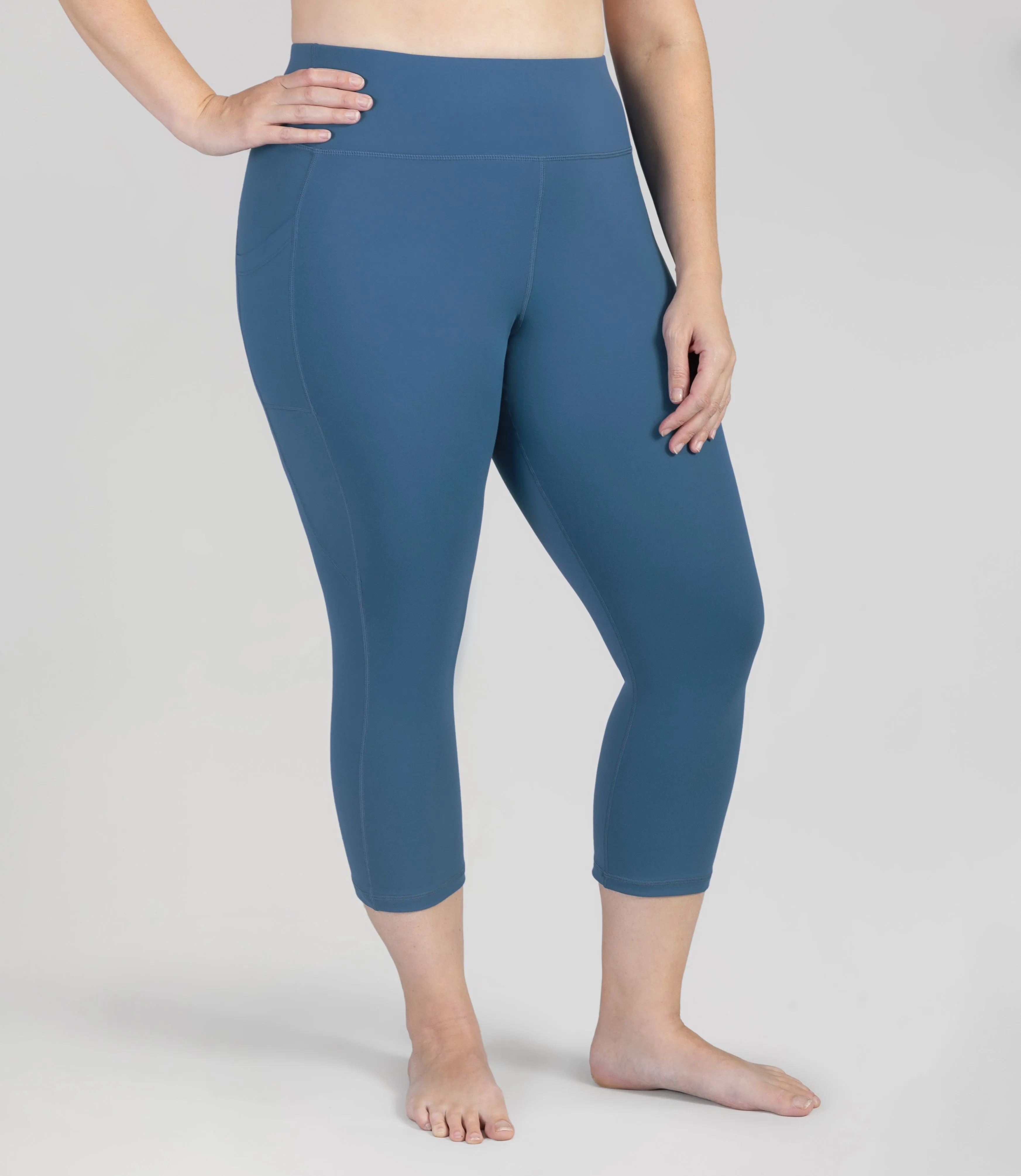 JunoStretch Side Pocket Capris Serenity Blue