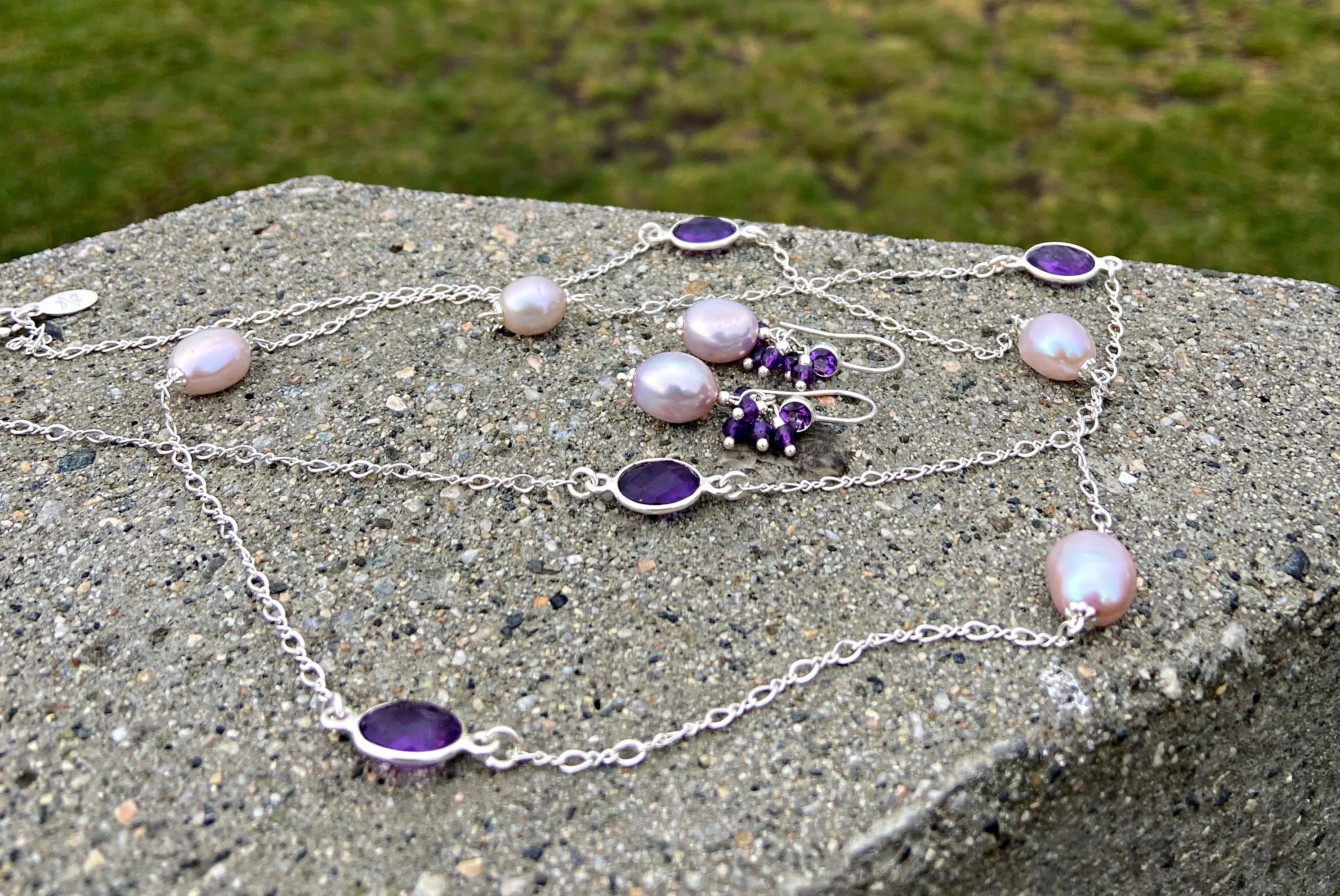 Petite Orchidée Amethyst Chain Necklace