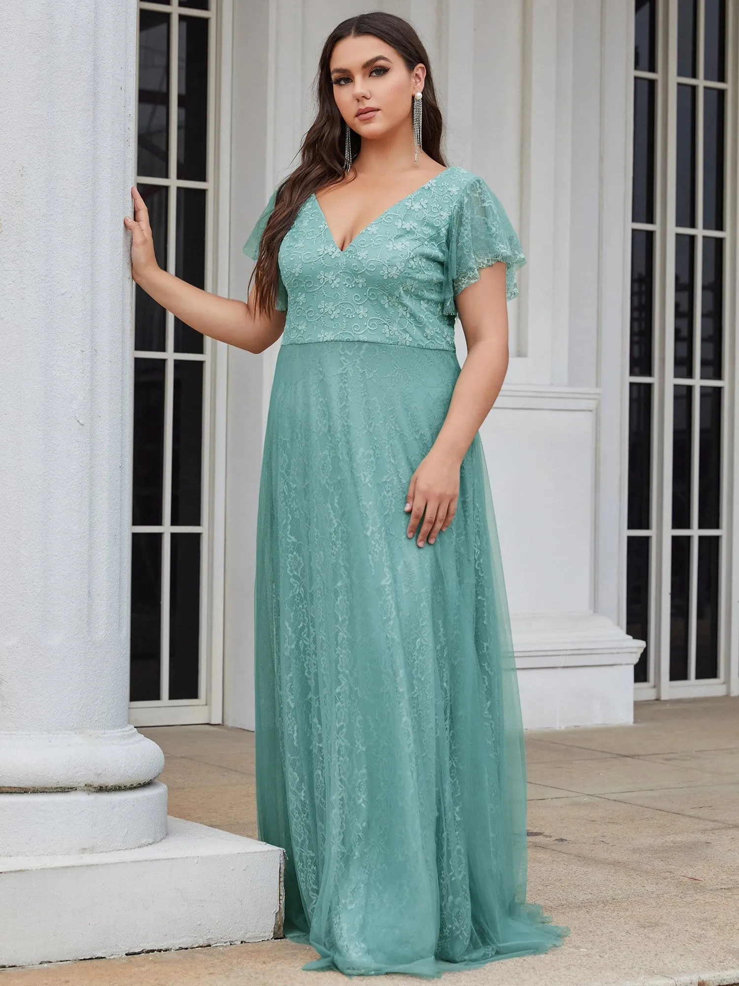 Plus Size Cap Sleeve Floral Lace Long Formal Dresses