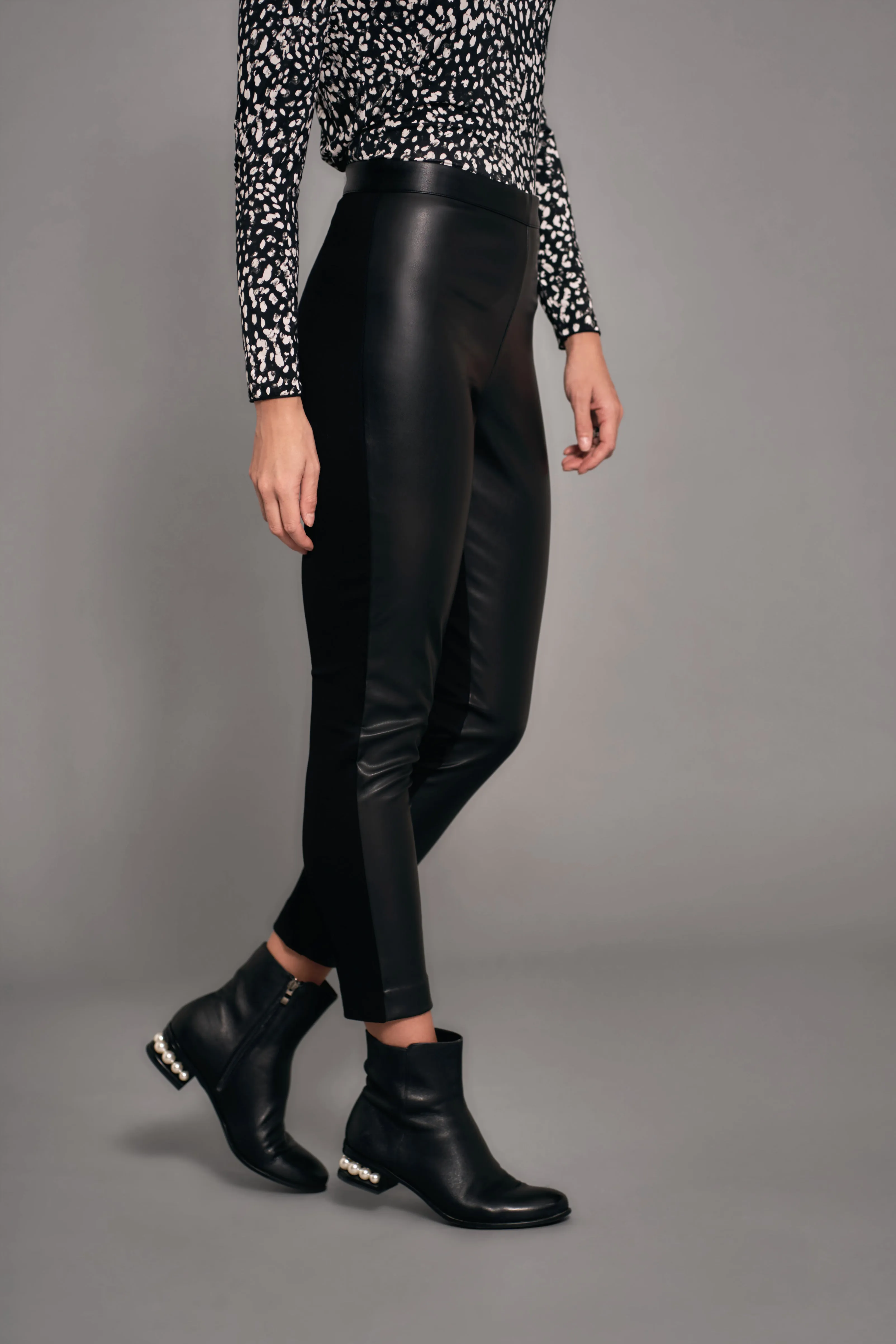 Vegan Leather Legging