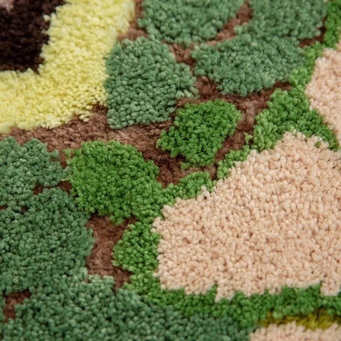 Verdant Charm Circle Rug