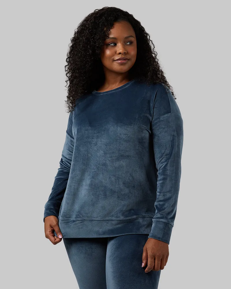 WOMEN'S SOFT VELOUR CREW TOP