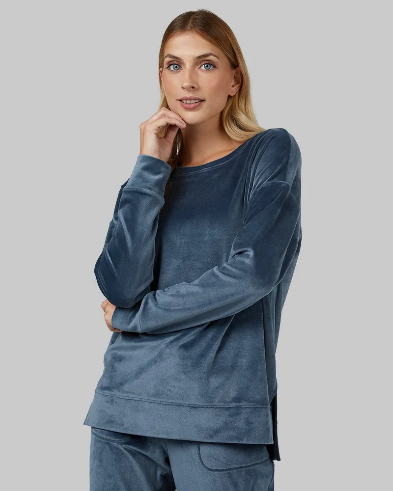 WOMEN'S SOFT VELOUR CREW TOP