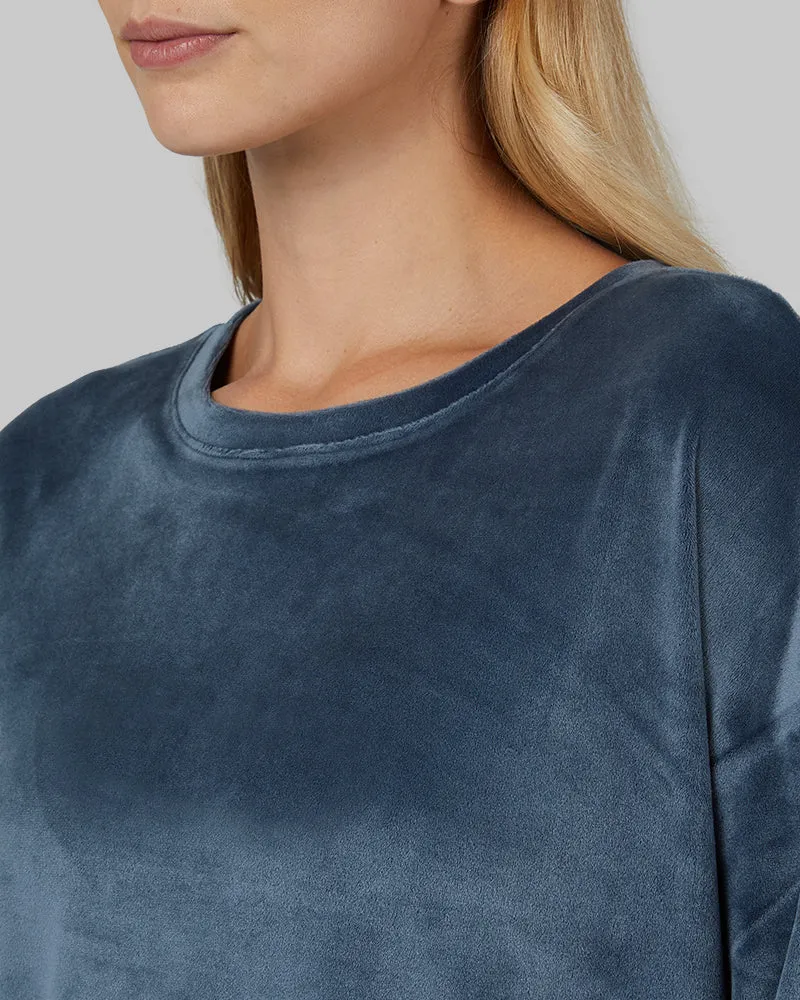 WOMEN'S SOFT VELOUR CREW TOP