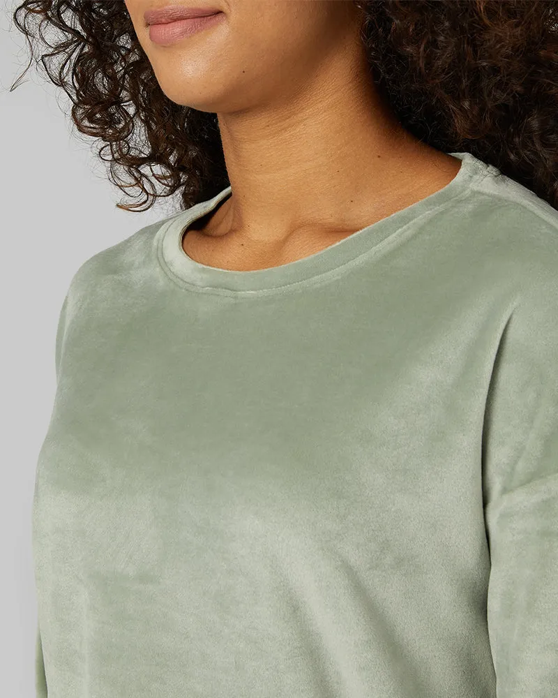 WOMEN'S SOFT VELOUR CREW TOP