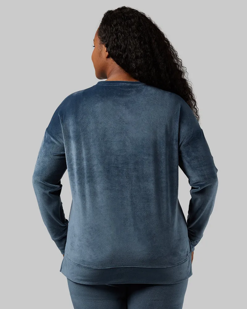 WOMEN'S SOFT VELOUR CREW TOP